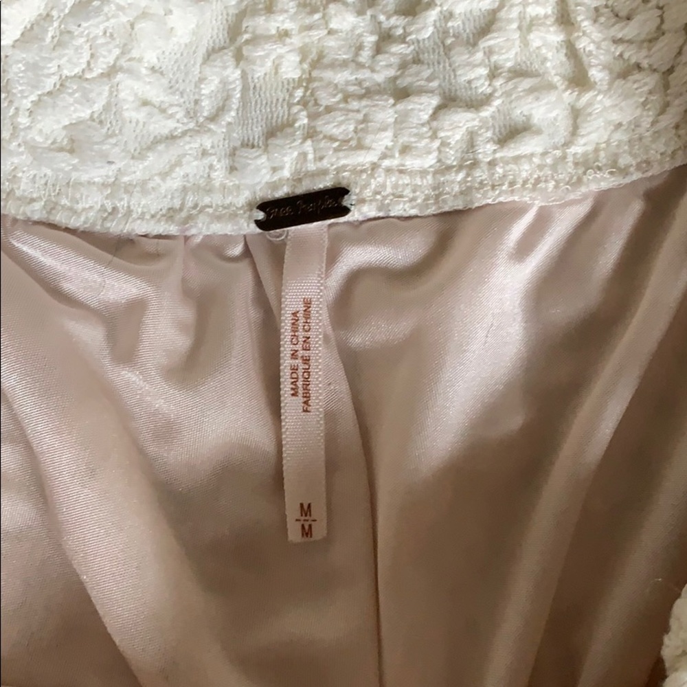 Shorts - Picture 3 of 3